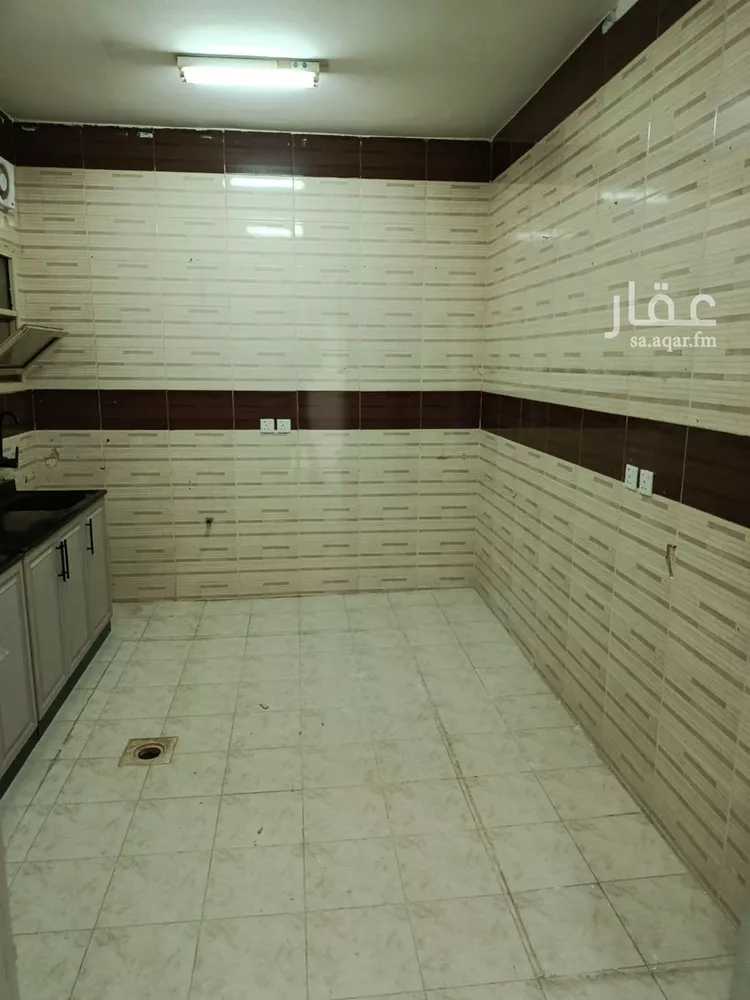 شقة للإيجار في شارع معاذ بن جبل, حي العزيزية, مدينة الرياض, منطقة الرياض 26