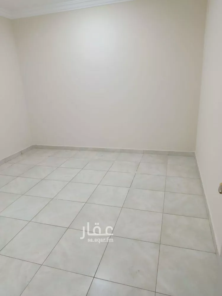 شقة للإيجار في شارع معاذ بن جبل, حي العزيزية, مدينة الرياض, منطقة الرياض 12