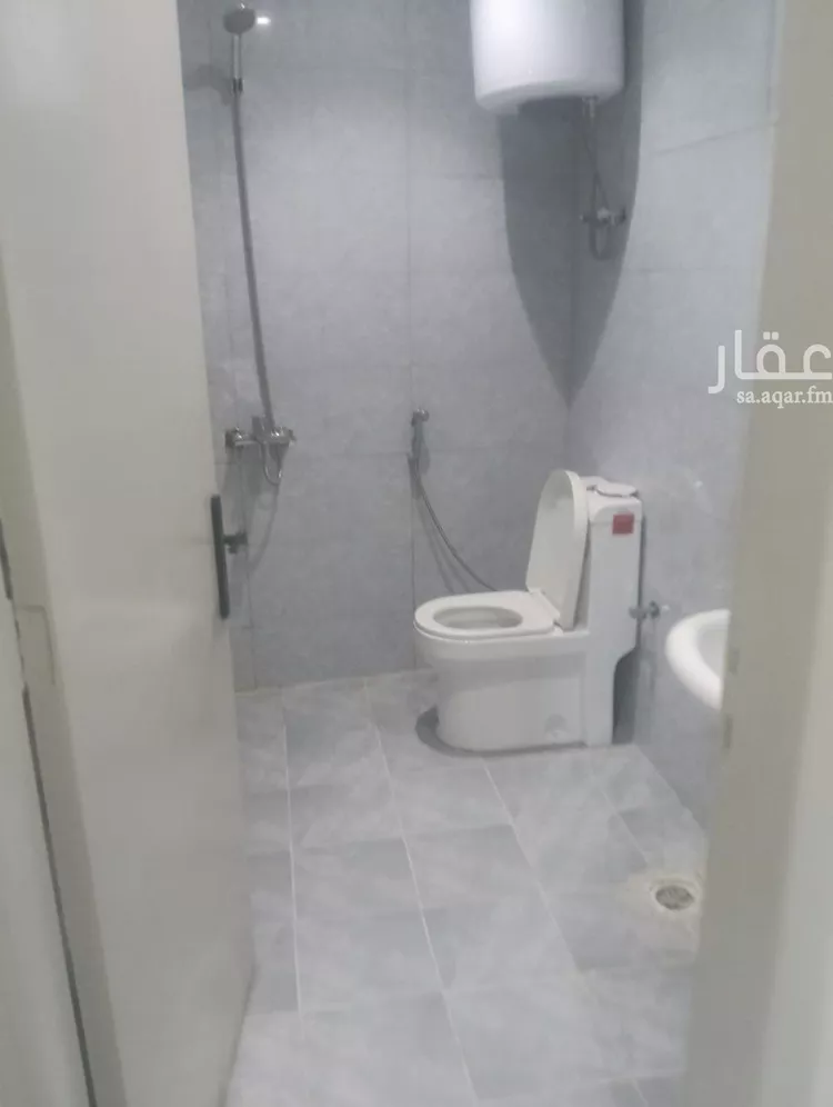 شقة للإيجار في شارع معاذ بن جبل, حي العزيزية, مدينة الرياض, منطقة الرياض 24