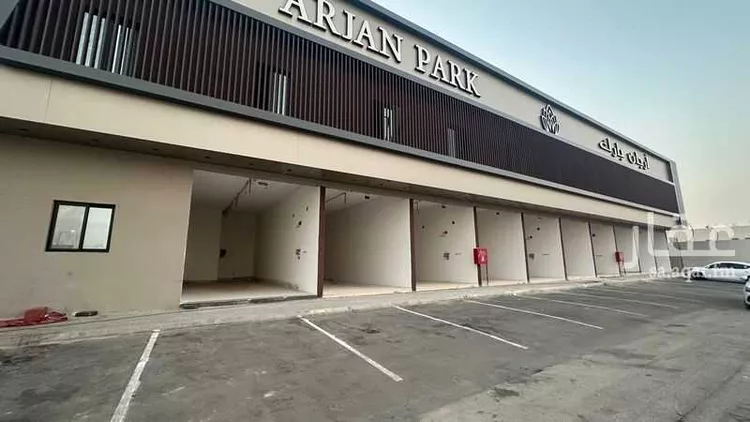 عمارة للإيجار في شارع عثمان بن صدقة, حي طويق, مدينة الرياض, منطقة الرياض