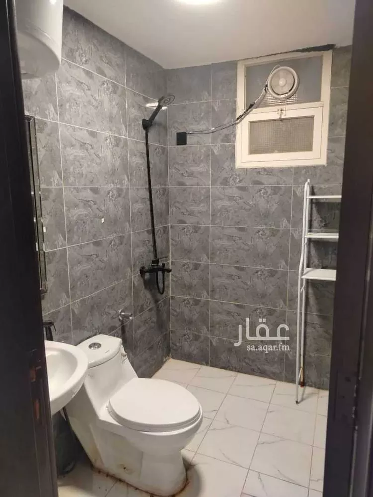 شقة للإيجار في شارع سراقة بن عمرو, حي الشهداء, مدينة الرياض, منطقة الرياض صورة 2