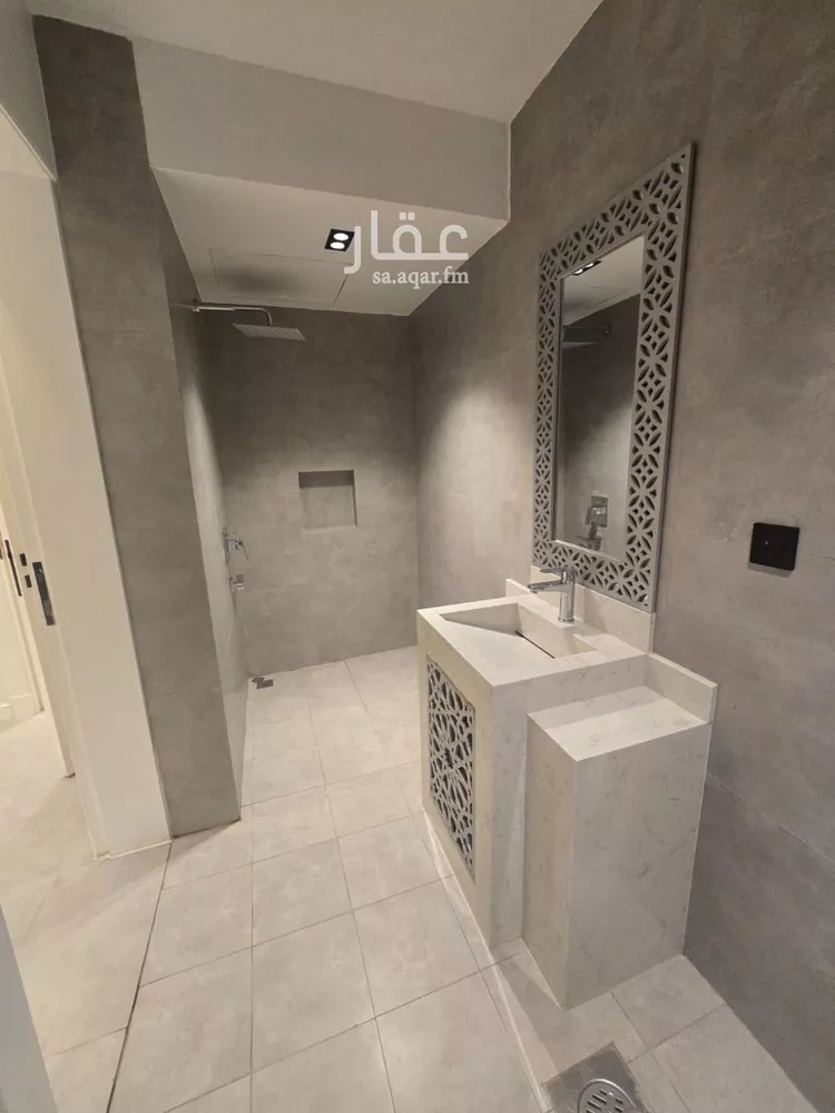 فيلا للإيجار في شارع داوود بن أبي هند البصري, حي العارض, مدينة الرياض, منطقة الرياض صورة 3