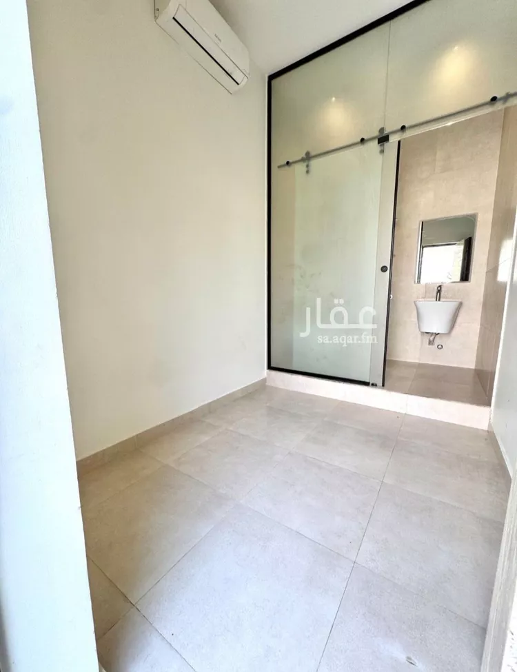 Room for Rent in Riyadh Al Yasmin صورة 3