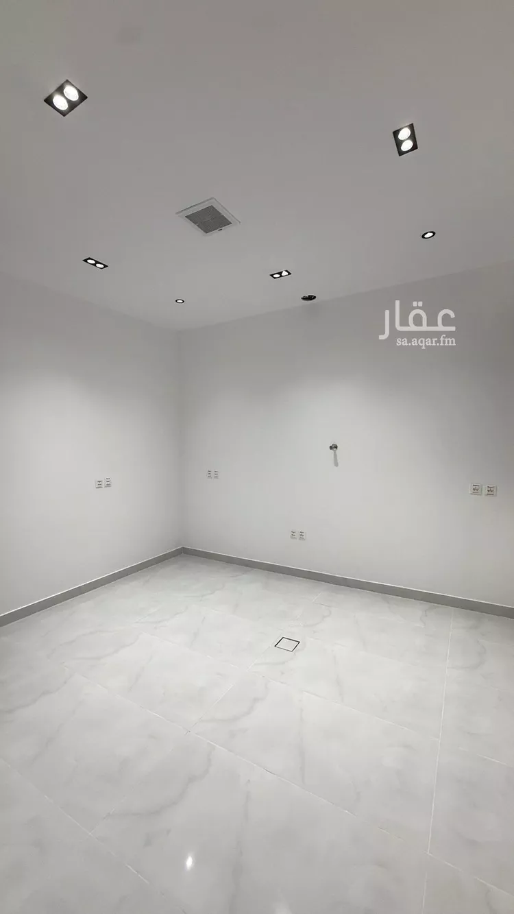 شقة للإيجار في شارع ابن اللبان, حي الملك فهد, مدينة الرياض, منطقة الرياض 7