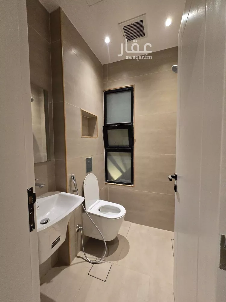 شقة للإيجار في شارع القريات, حي الندى, مدينة الرياض, منطقة الرياض 15