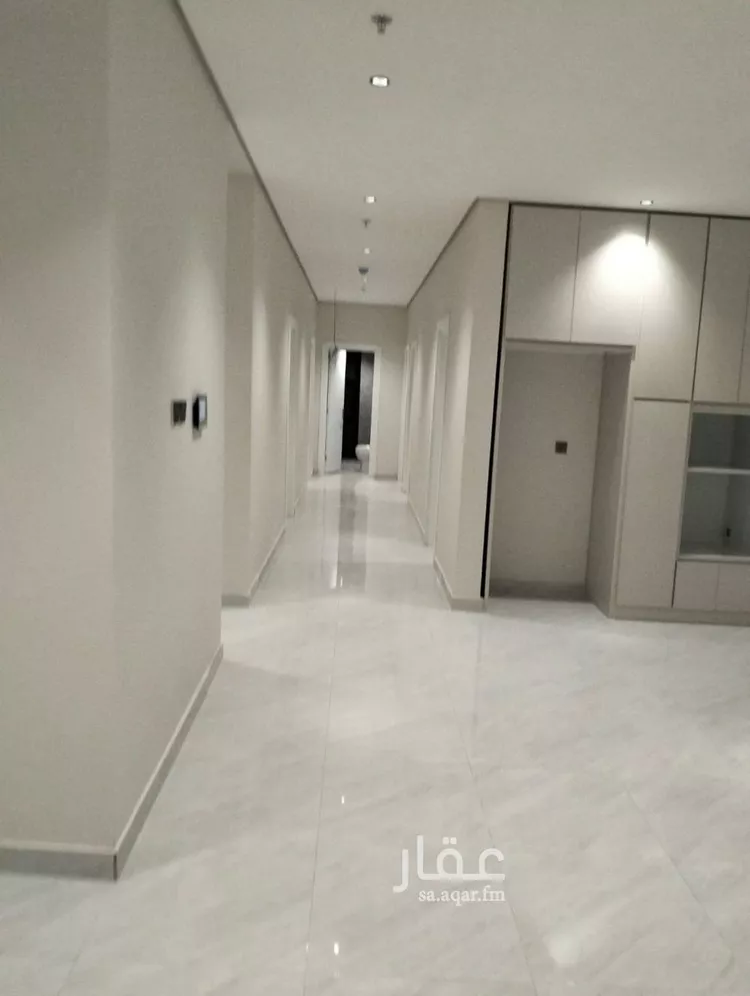 شقة للإيجار في شارع الحمر, حي العارض, مدينة الرياض, منطقة الرياض صورة 2