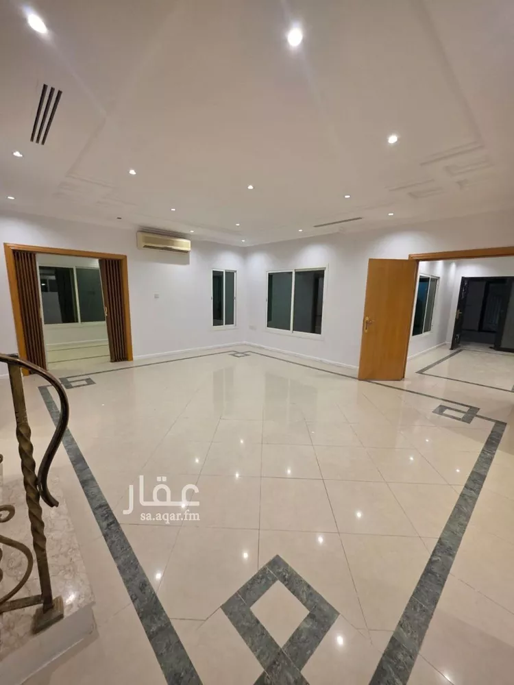 فيلا للإيجار في شارع الصمان, حي الملك سلمان, مدينة الرياض, منطقة الرياض صورة 2