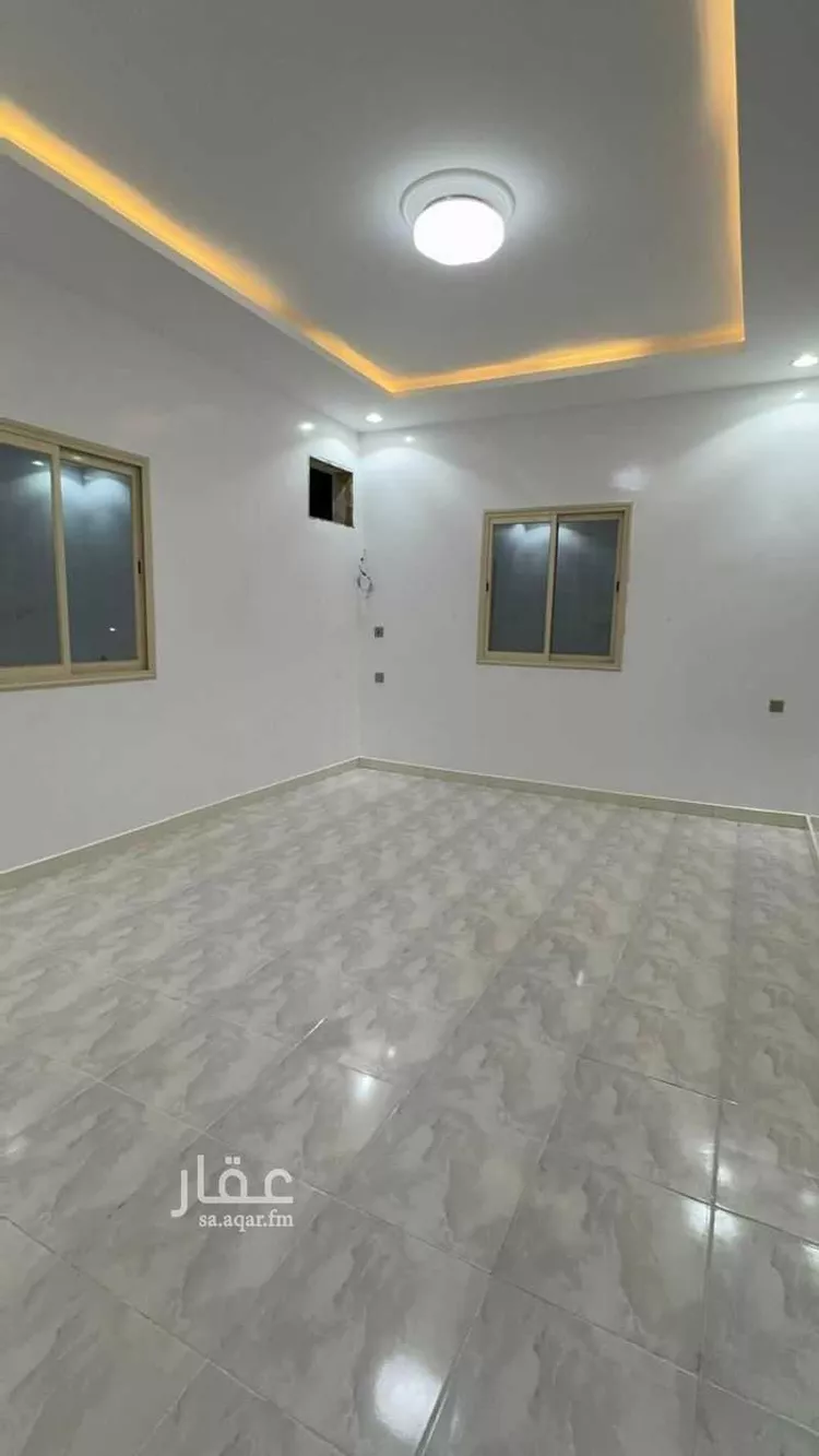 شقة للإيجار في شارع 21 الصفا ، حي الصفا ، ابها ، منطقة عسير صورة 2