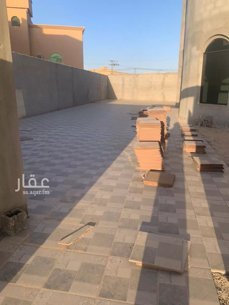 فيلا للبيع في شارع هشام بن حسان, حي المطار, مدينة المجمعة, منطقة الرياض صورة 4