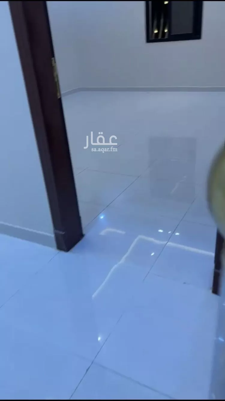 فيلا للإيجار في شارع النعمان بن بشير, حي الحزم, مدينة الرياض, منطقة الرياض 1 صورة