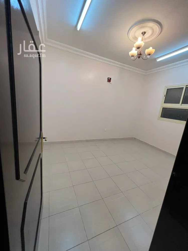 شقة للإيجار في شارع الكرا, حي ظهرة لبن, مدينة الرياض, منطقة الرياض صورة 4