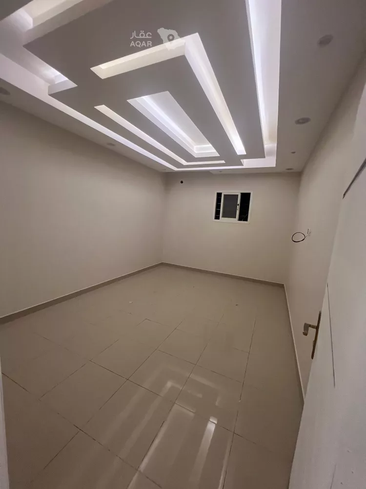 Floor for Rent in Riyadh Al Uraija Al Gharbiyah 9