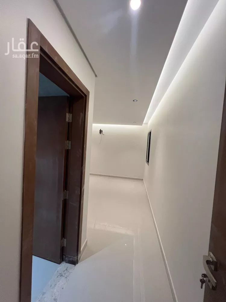 فيلا للإيجار في شارع المطري, حي نمار, مدينة الرياض, منطقة الرياض 12
