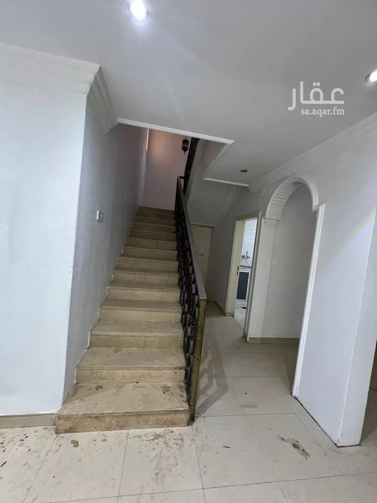 فيلا للإيجار في شارع البادرية, حي السويدي الغربي, مدينة الرياض, منطقة الرياض صورة 4