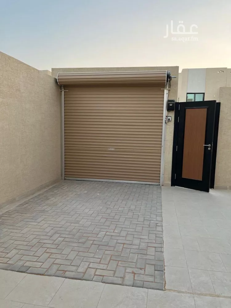 فيلا للإيجار في شارع ابراهيم بن غنيم, حي نمار, مدينة الرياض, منطقة الرياض صورة 2