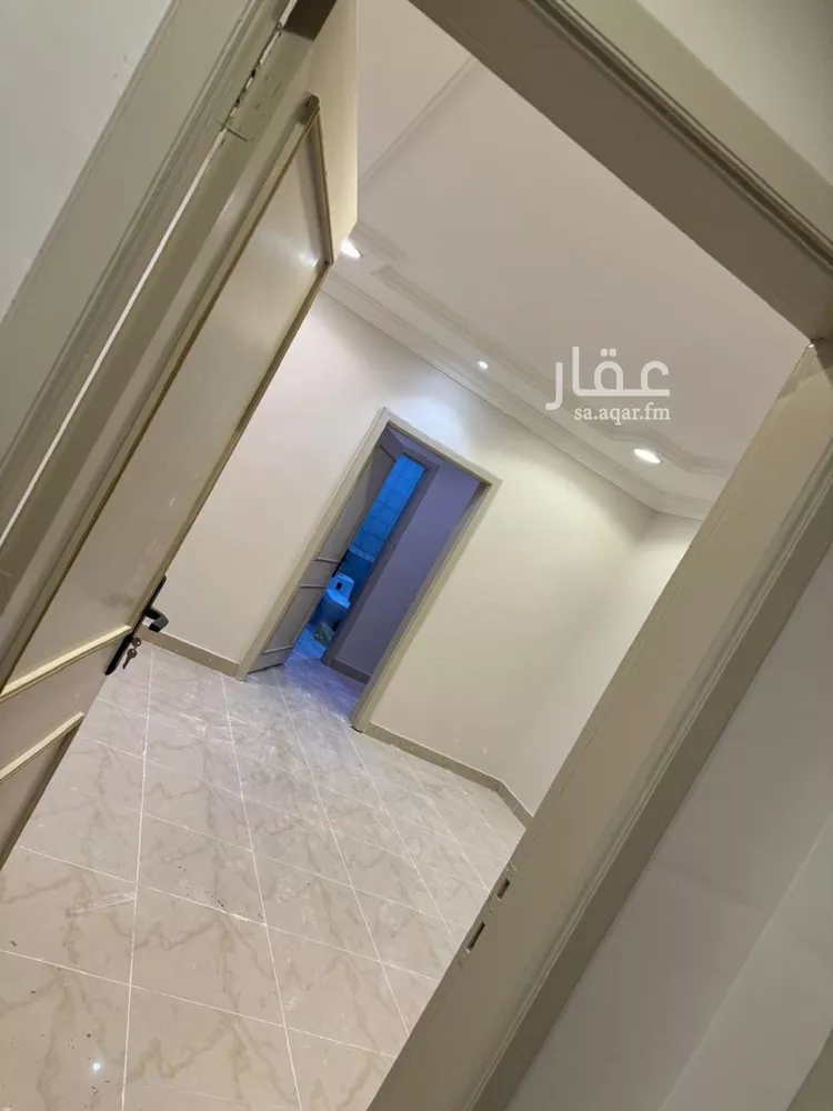 Floor for Rent in Riyadh Ishbiliyah