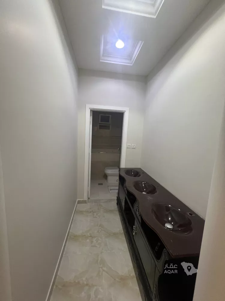 Floor for Rent in Riyadh Al Uraija Al Gharbiyah 6