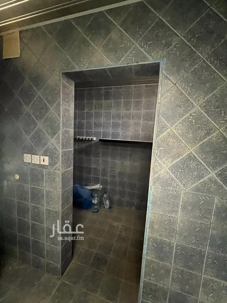 شقة للإيجار في شارع ثابت بن النعمان, حي السويدي الغربي, مدينة الرياض, منطقة الرياض