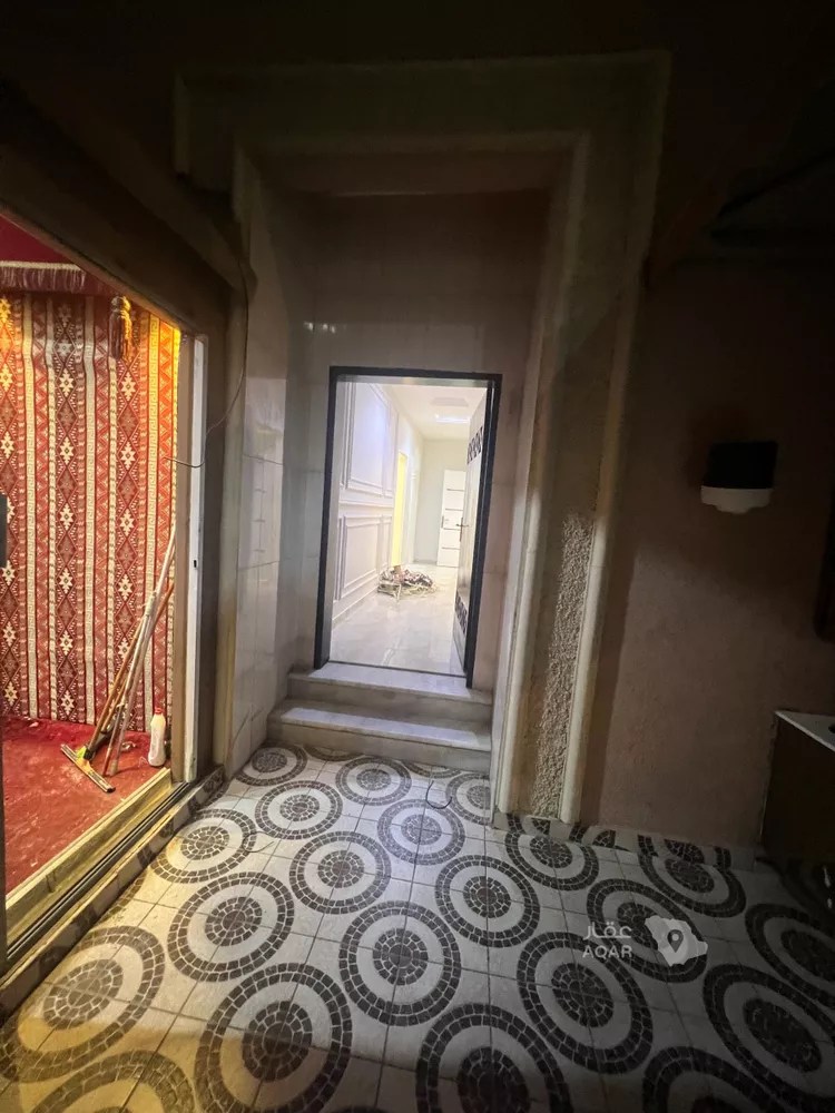Floor for Rent in Riyadh Al Uraija Al Gharbiyah 8