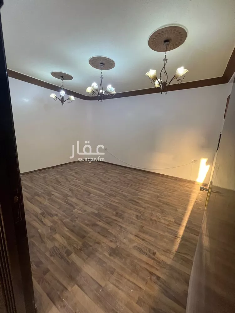 شقة للإيجار في شارع ثابت بن النعمان, حي السويدي الغربي, مدينة الرياض, منطقة الرياض صورة 5