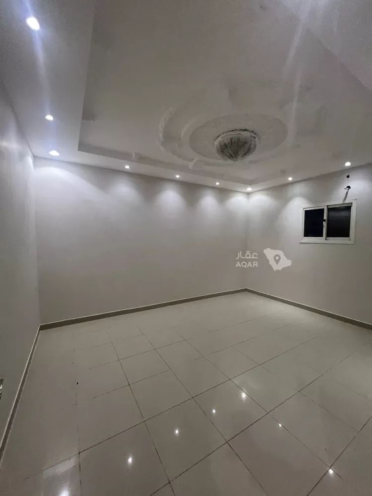Floor for Rent in Riyadh Al Uraija Al Gharbiyah 18