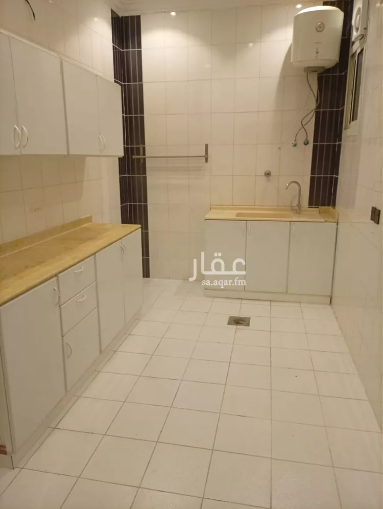 شقة للإيجار في شارع وادي الزرقاء, حي الوادي, مدينة الرياض, منطقة الرياض