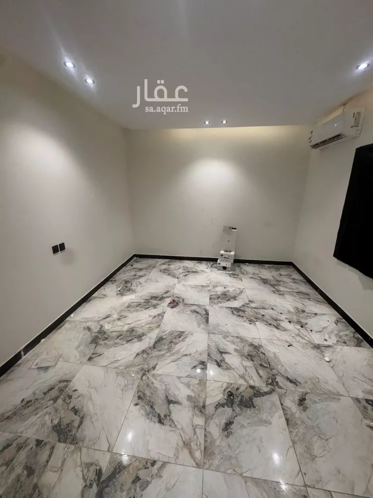 شقة للإيجار في شارع إسماعيل بن مبارك, حي الإزدهار, مدينة الرياض, منطقة الرياض صورة 2