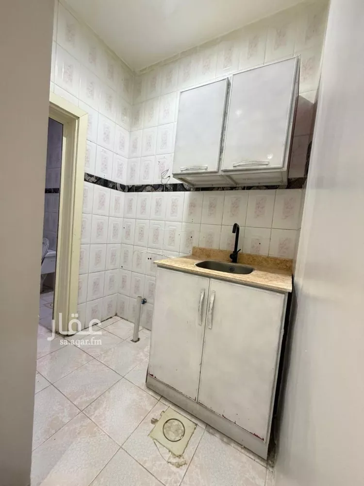 شقة للإيجار في شارع بعلبك, حي غرناطة, مدينة الرياض, منطقة الرياض صورة 2