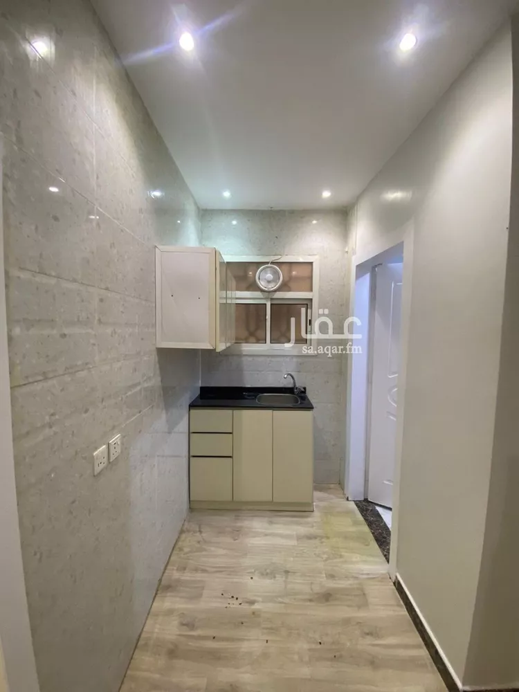 شقة للإيجار في شارع النويبعة, حي اليرموك, مدينة الرياض, منطقة الرياض صورة 2