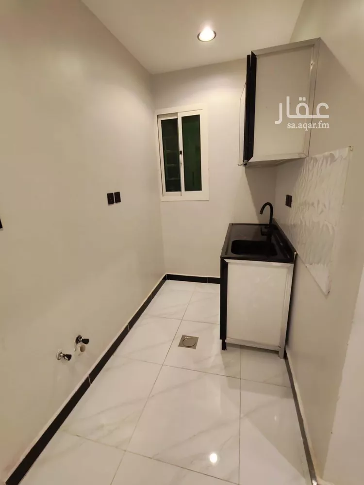 شقة للإيجار في شارع النويبعة, حي اليرموك, مدينة الرياض, منطقة الرياض صورة 2