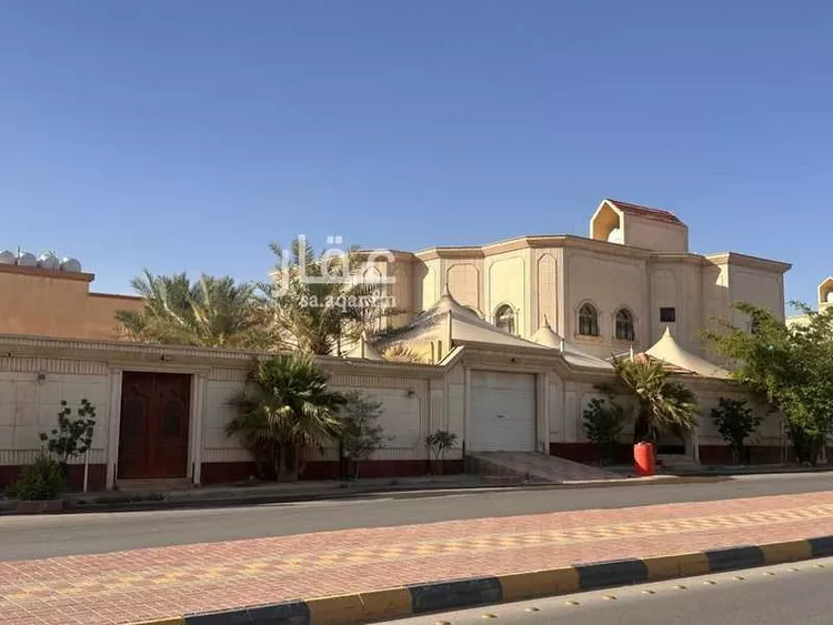 فيلا للبيع في شارع عثمان بن عفان, حي البلدية, مدينة حفر الباطن, المنطقة الشرقية صورة 4