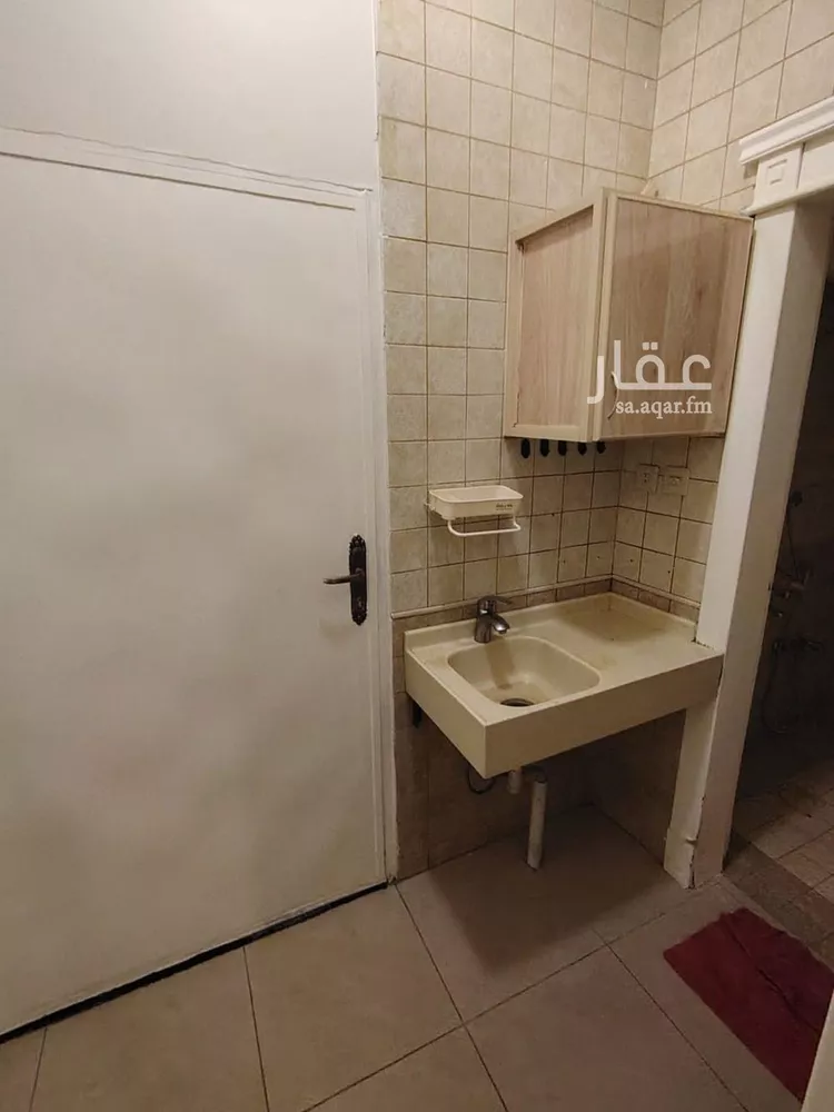 شقة للإيجار في شارع المصانع, حي الحمراء, مدينة الرياض, منطقة الرياض صورة 5