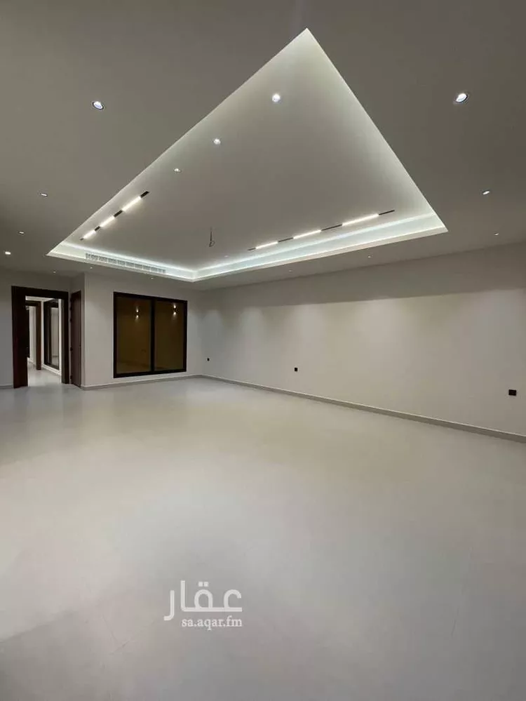 فيلا للبيع في شارع المرفأ, حي الشعلة, مدينة الدمام, المنطقة الشرقية صورة 3