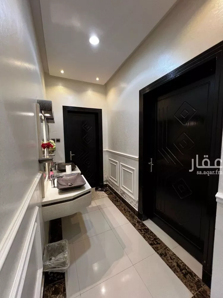 فيلا للبيع في شارع عيسى بن ابراهيم الربعي, حي العارض, مدينة الرياض, منطقة الرياض صورة 5