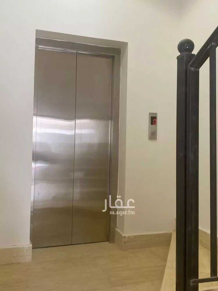 Floor for Rent in Riyadh Al Janadriyah صورة 2
