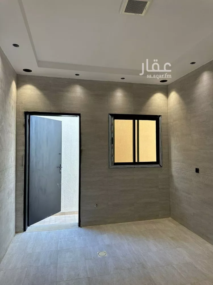 فيلا للبيع في شارع الوسيطي, حي ظهرة لبن, مدينة الرياض, منطقة الرياض صورة 2