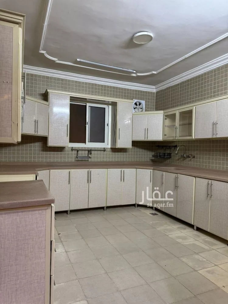 شقة للإيجار في شارع الحجل, حي لبن, مدينة الرياض, منطقة الرياض 1 صورة