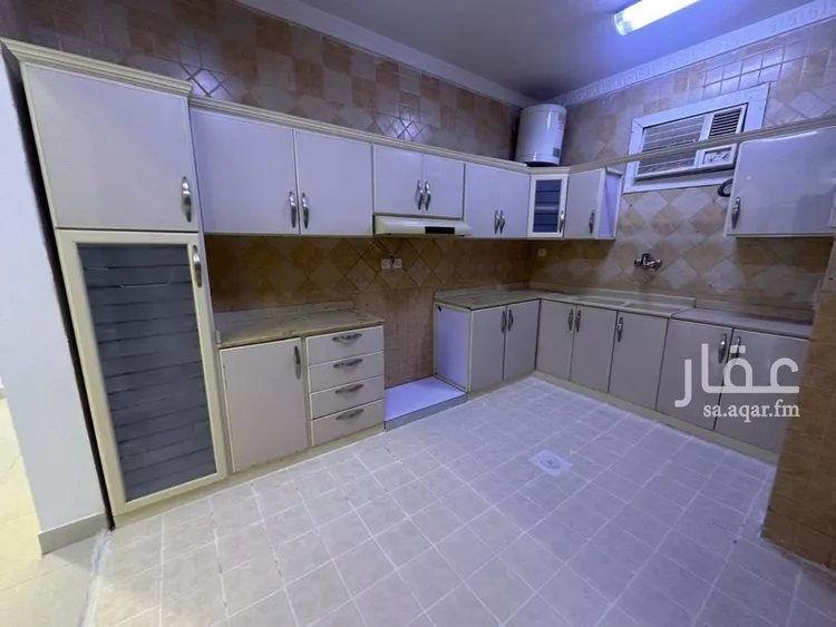 شقة للإيجار في شارع الحجل, حي لبن, مدينة الرياض, منطقة الرياض