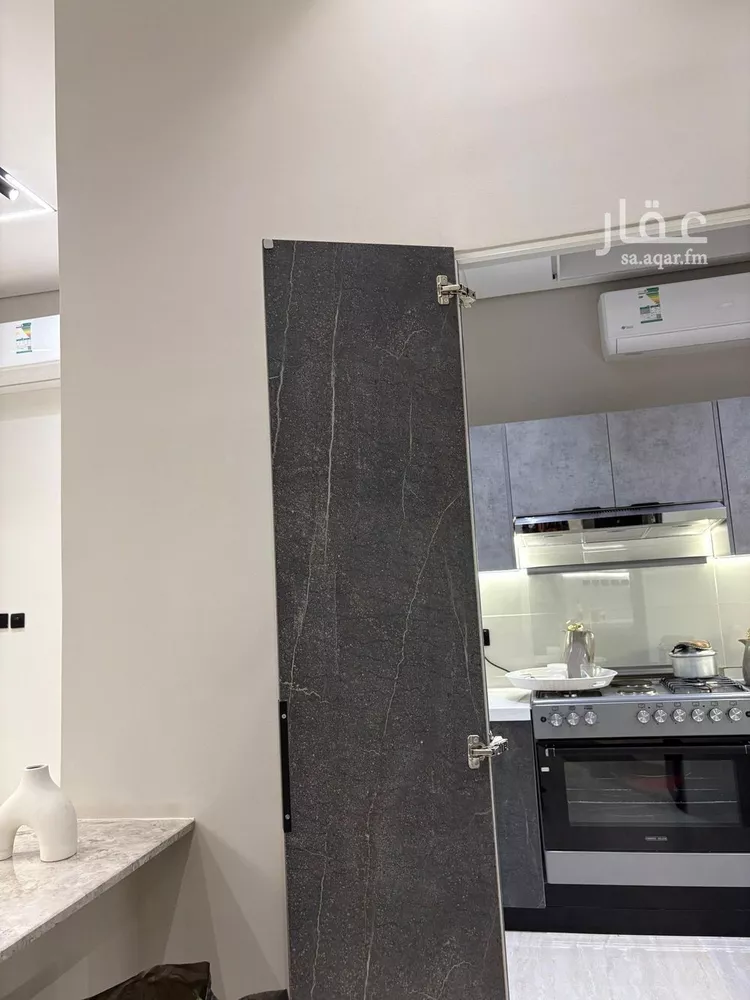 دور للبيع في شارع صفوان بن سليم, حي العارض, مدينة الرياض, منطقة الرياض صورة 3
