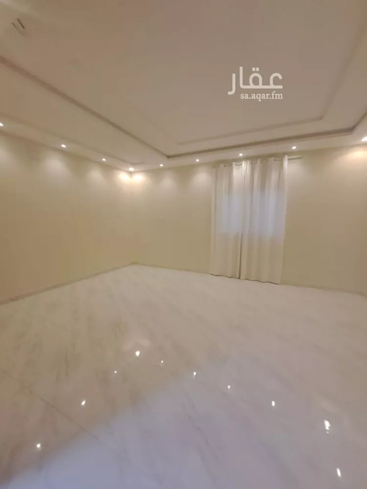 فيلا للإيجار في شارع الجنابي, حي العارض, مدينة الرياض, منطقة الرياض صورة 2