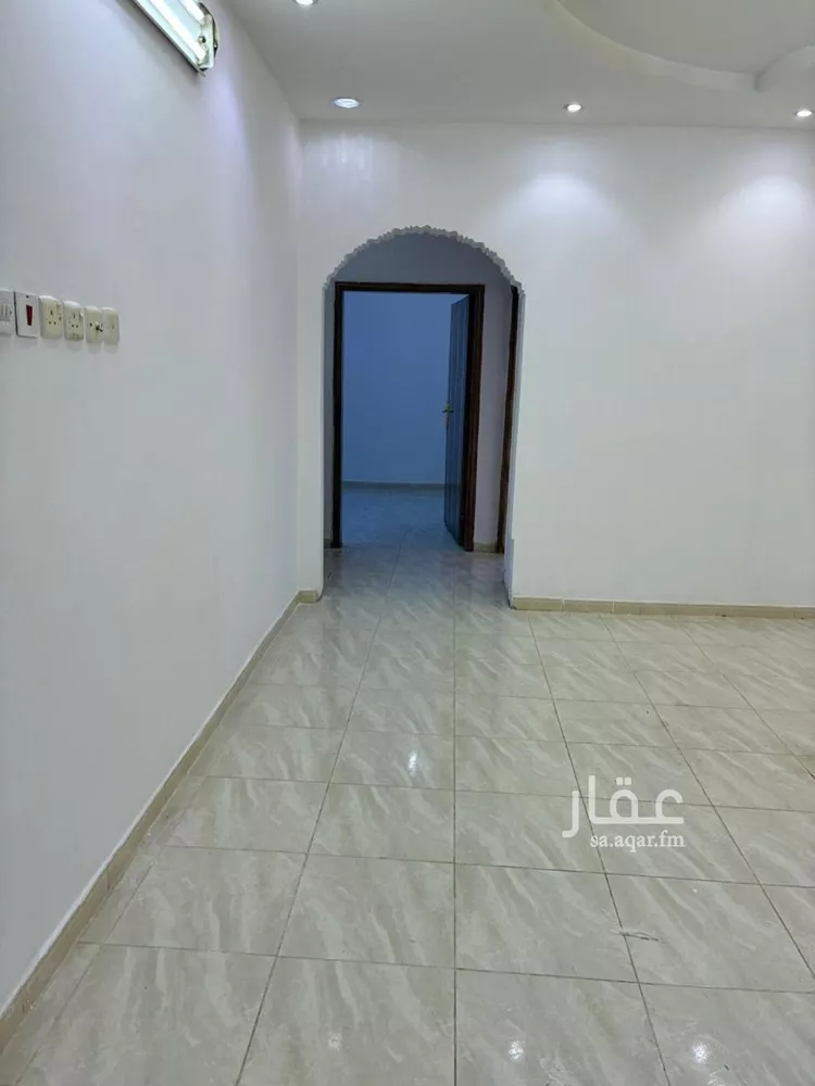 شقة للإيجار في شارع محمد بن يوسف الشيبي, حي الرمال, مدينة الرياض, منطقة الرياض صورة 4