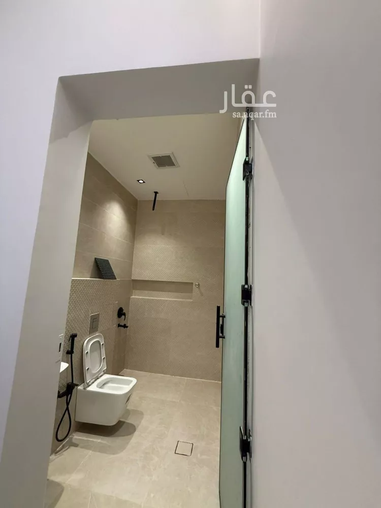 فيلا للبيع في شارع حنظلة الجمحي, حي البيان, مدينة الرياض, منطقة الرياض صورة 3