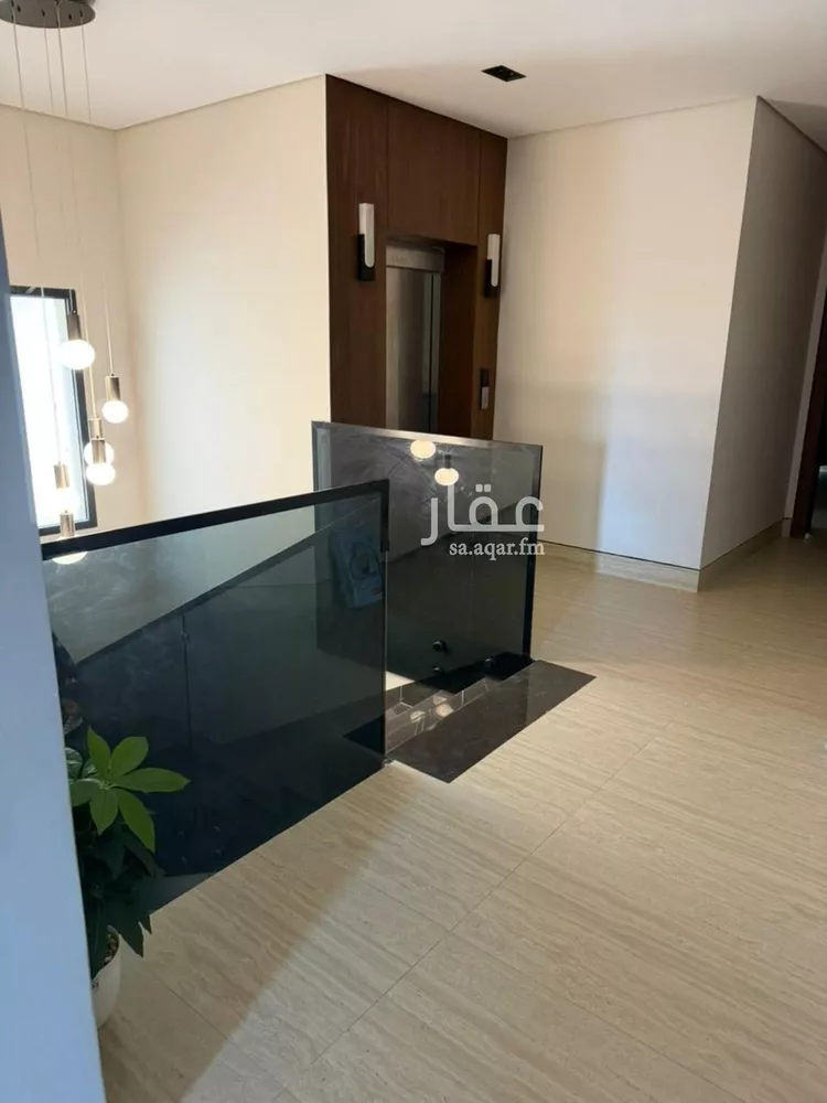 فيلا للبيع في شارع السائب بن عثمان, حي الحزم, مدينة الرياض, منطقة الرياض صورة 5