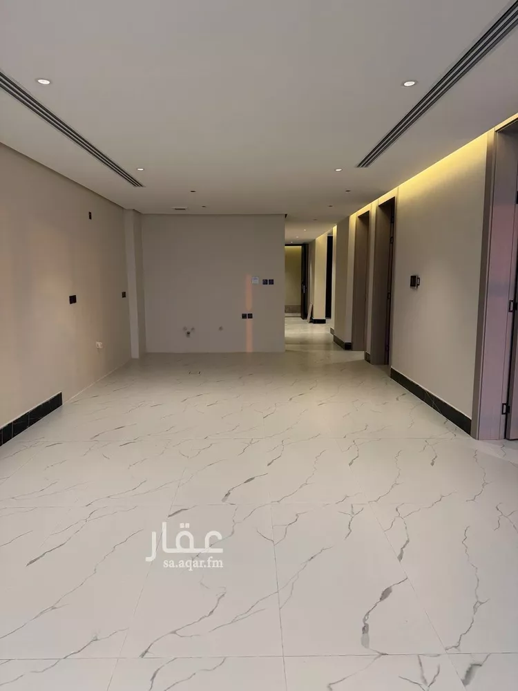 شقة للبيع في شارع الملك عبد الله بن عبدالعزيز, حي الشاطئ الغربي, مدينة الدمام, المنطقة الشرقية