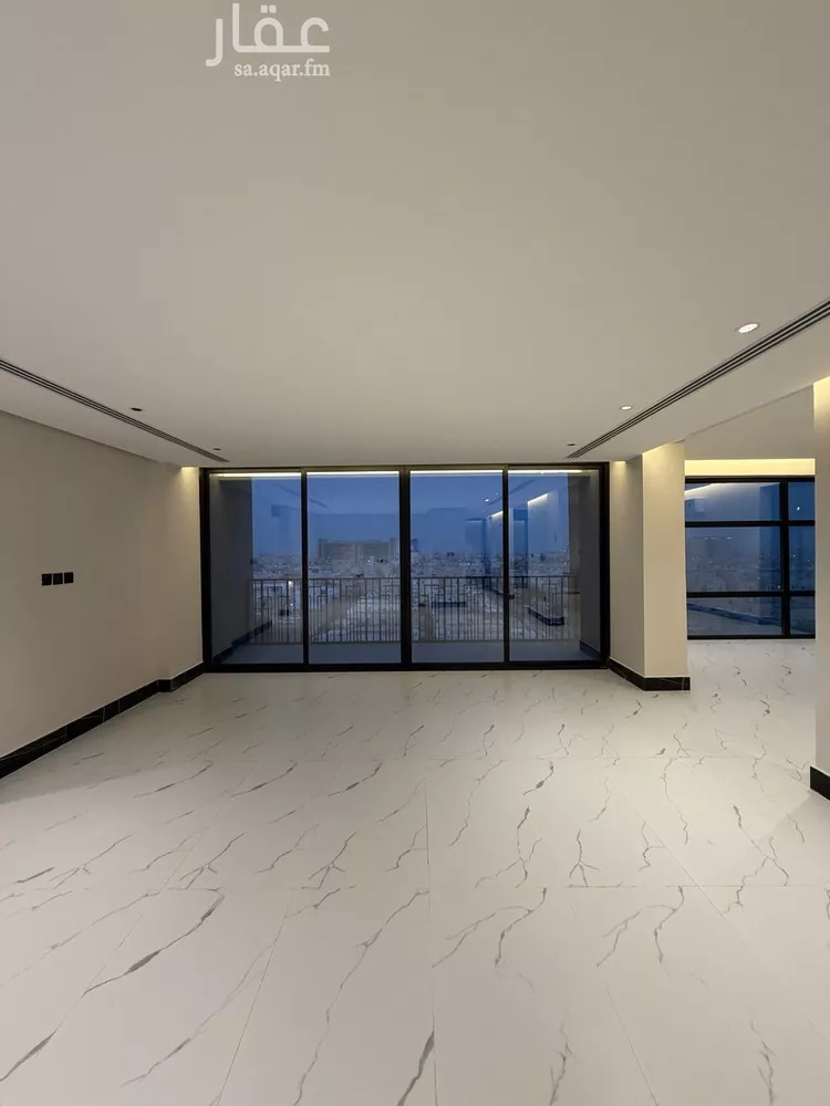 شقة للبيع في شارع الملك عبدالعزيز , حي الشاطئ الغربي, مدينة الدمام, المنطقة الشرقية صورة 5