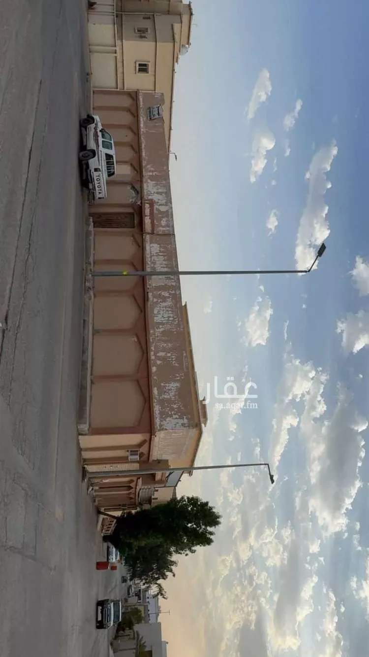 بيت للبيع في شارع محمد الدمياطي ، حي الضاحي ، بريدة ، بريدة صورة 4