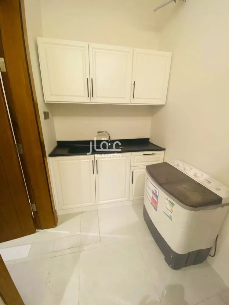 شقة للإيجار في شارع يونس سلامه, حي الروضة, مدينة جدة, منطقة مكة المكرمة صورة 3