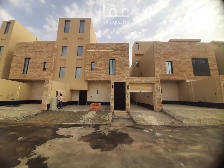 دور للبيع في شارع رفاعة بن عرادة, حي طويق, مدينة الرياض, منطقة الرياض صورة 2