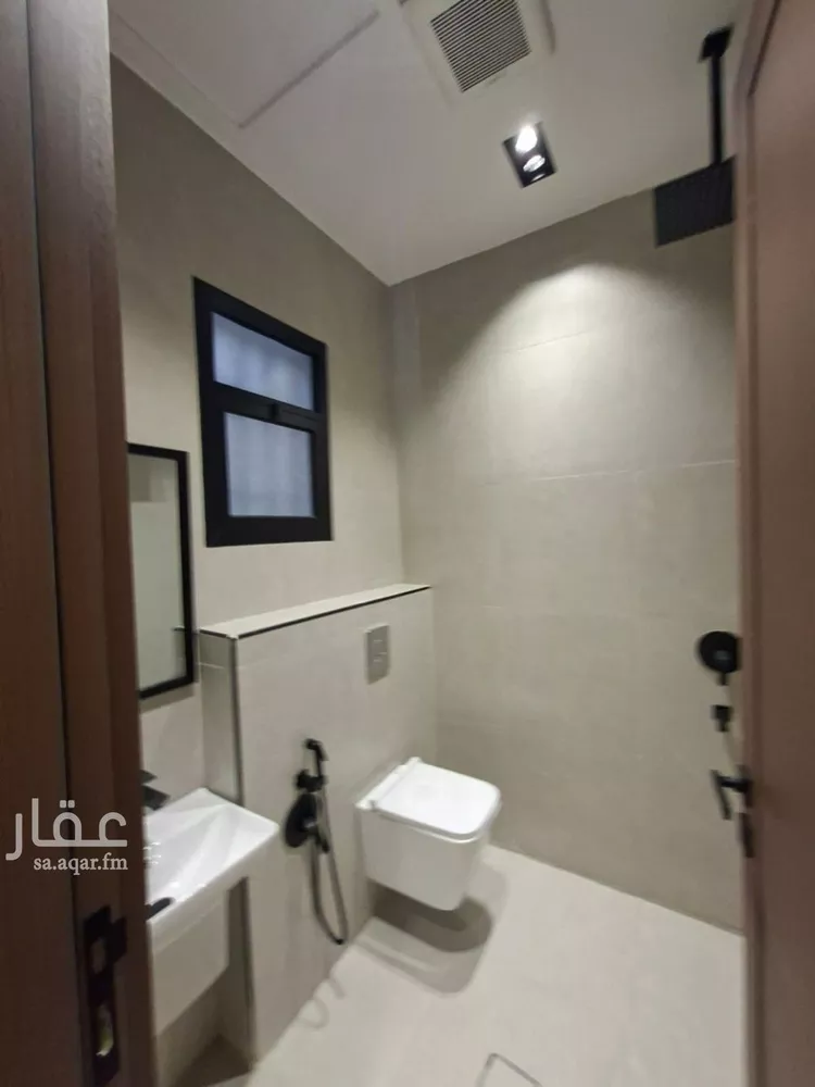 دور للبيع في شارع بدر, حي بدر, مدينة الرياض, منطقة الرياض صورة 4