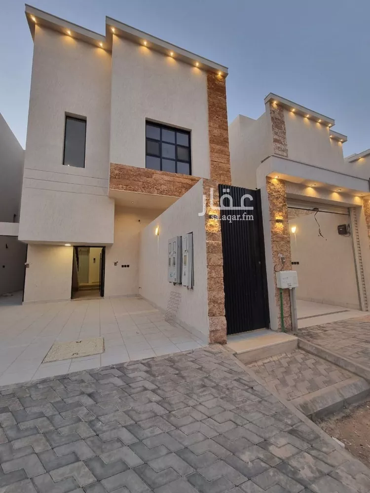 Floor for Sale in Riyadh Tuwaiq